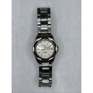 Vtg EDDIE BAUER SM Sport Day Date Bracelet Watch Unisex Dial Round NEW BATTERY